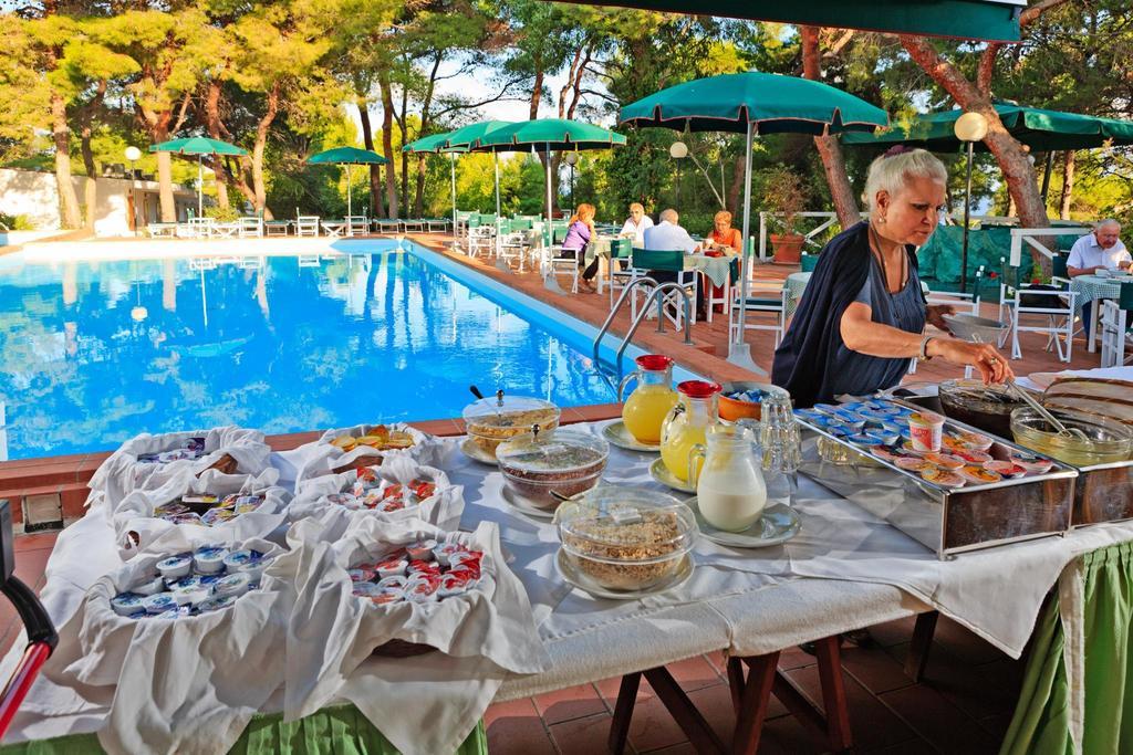 Hotel Kyrie Isole Tremiti San Domino Εξωτερικό φωτογραφία