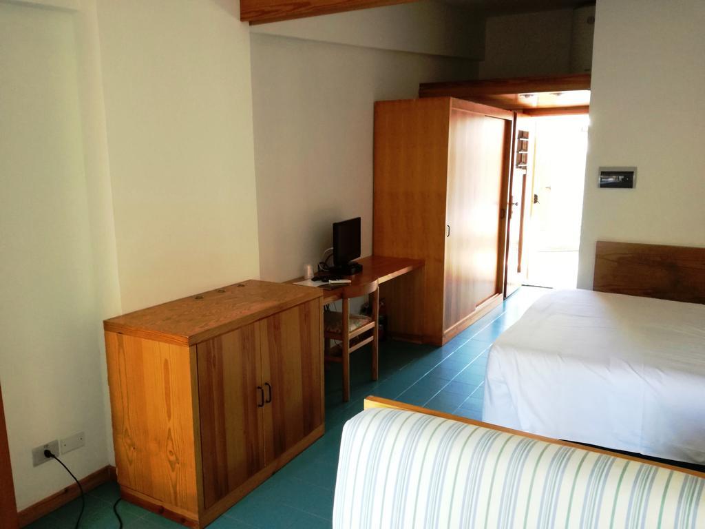 Hotel Kyrie Isole Tremiti San Domino Εξωτερικό φωτογραφία