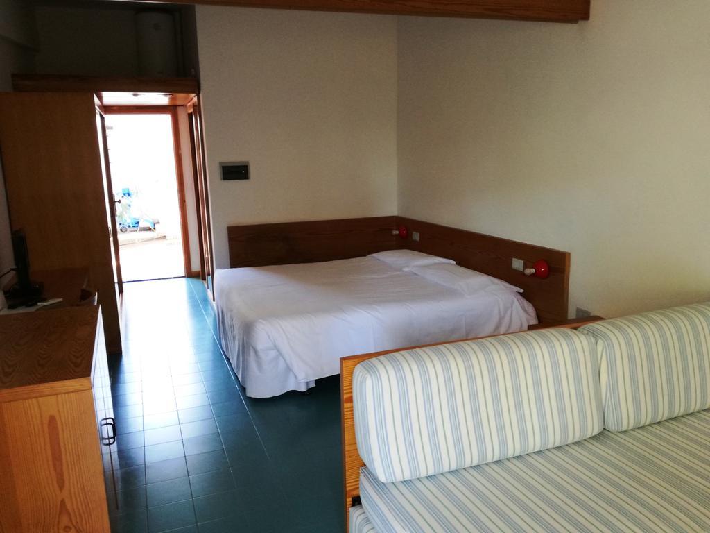 Hotel Kyrie Isole Tremiti San Domino Εξωτερικό φωτογραφία